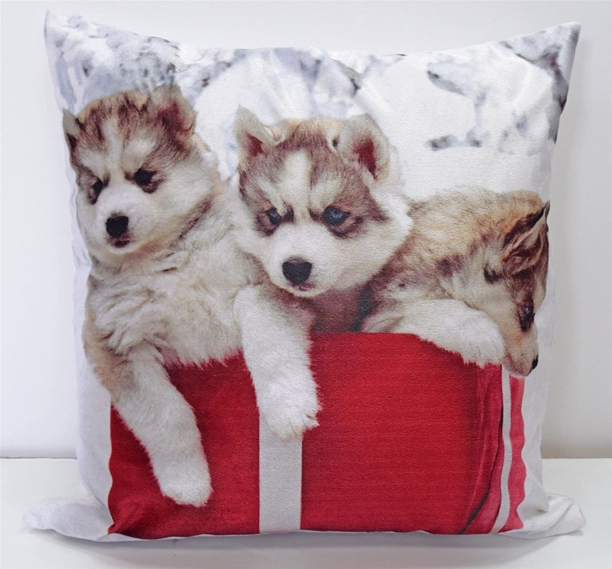 poduszka dekoracyjna huskies welurowa swiateczna psy 43x43 miekka